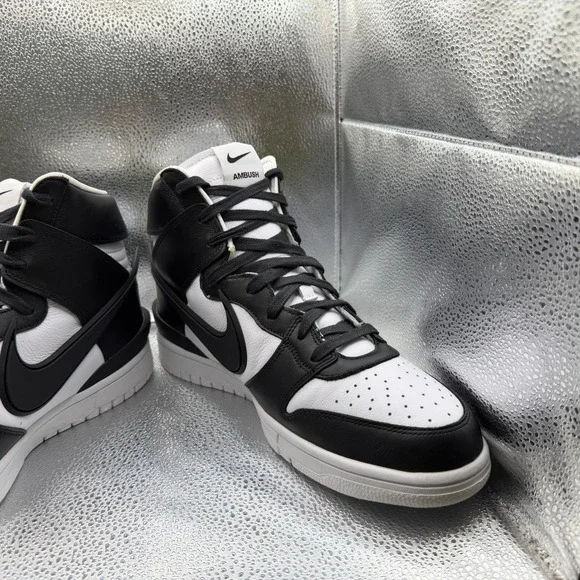 Size 10.5 AMBUSH x Nike‎ Dunk High Black White Mens Lace Up Sneakers CU7544-001 - Picture 6 of 12